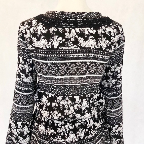 House of Harlow 1960 Ainsley Button Front Romper - Picture 6 of 8